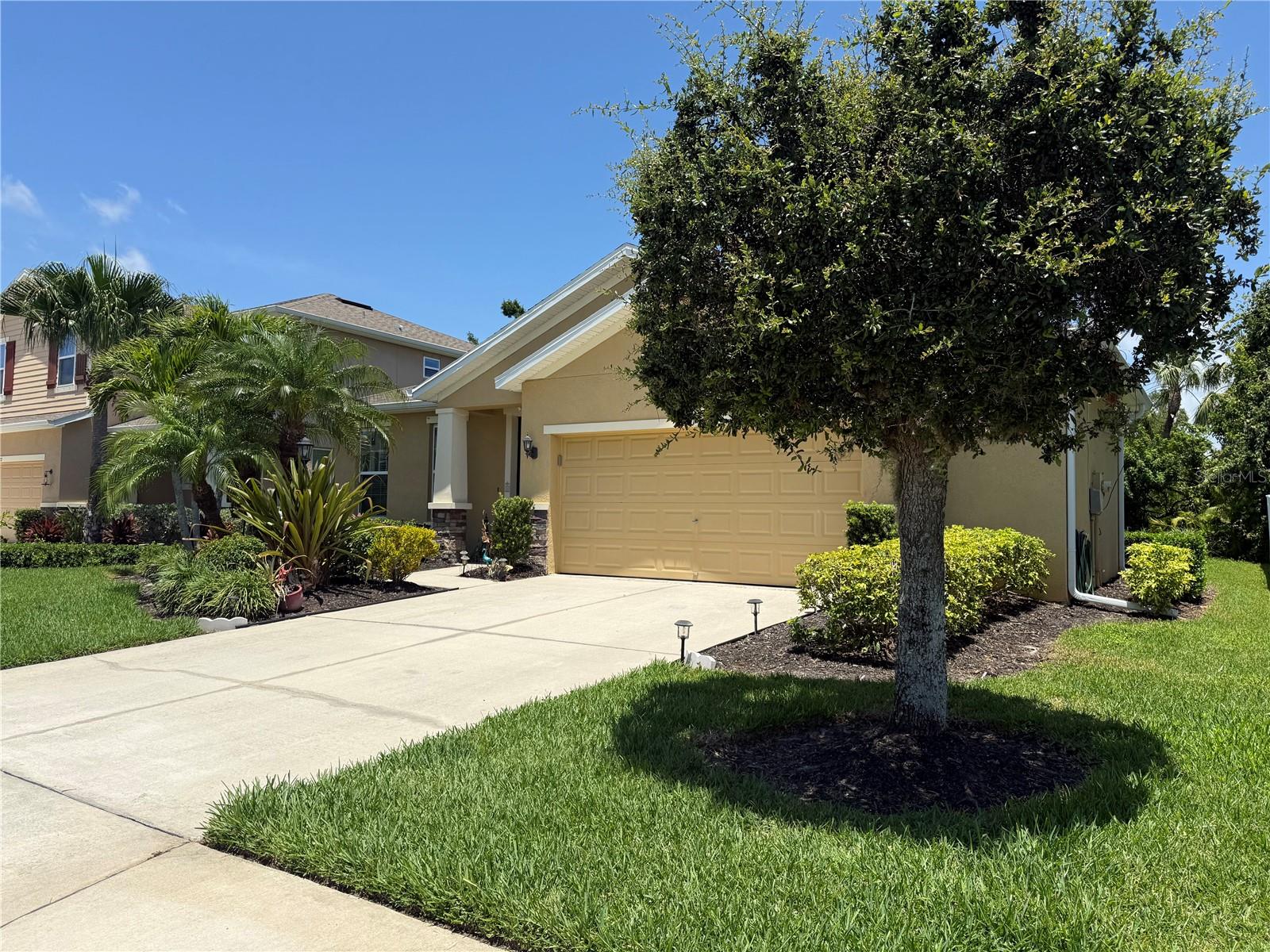 Image 3 of 58 For 6121 35th Court E