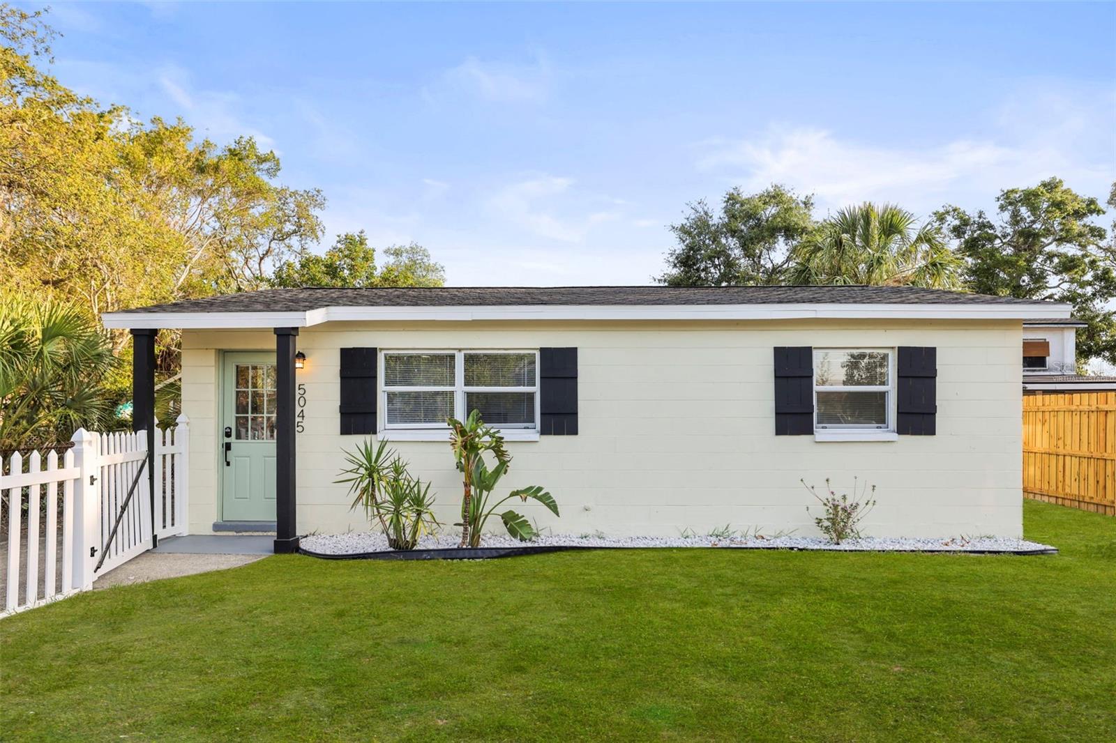 Details for 5045 10th Avenue S, GULFPORT, FL 33707