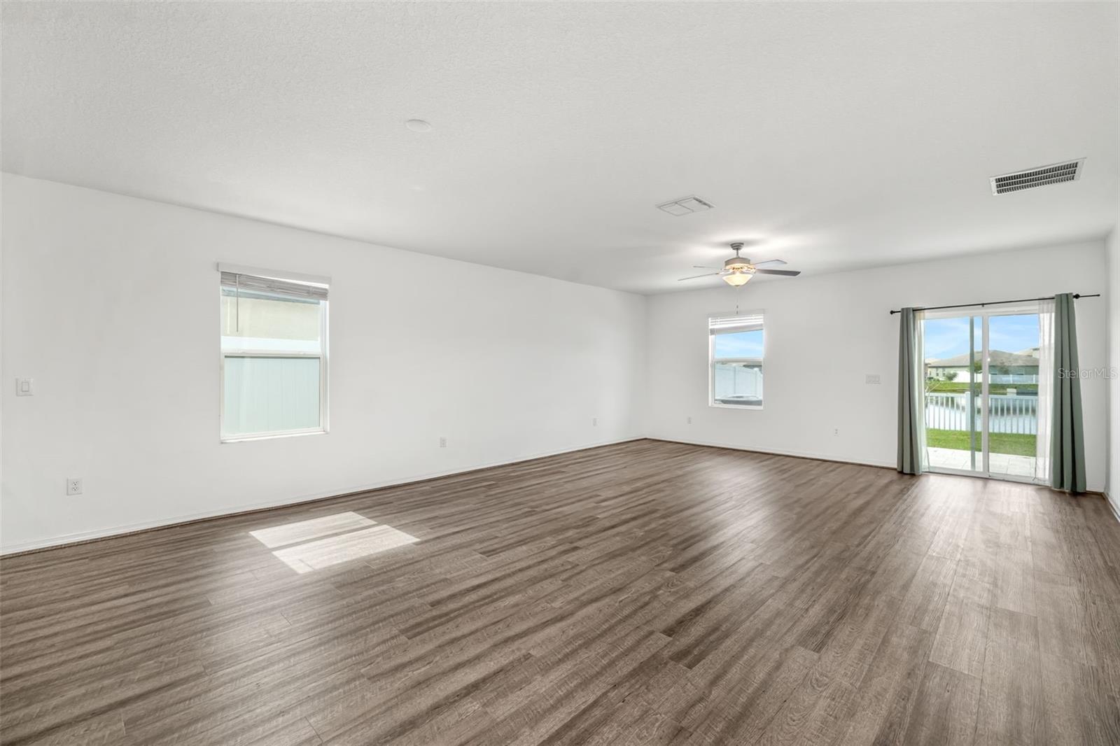 Image 16 of 57 For 8656 40th Circle E