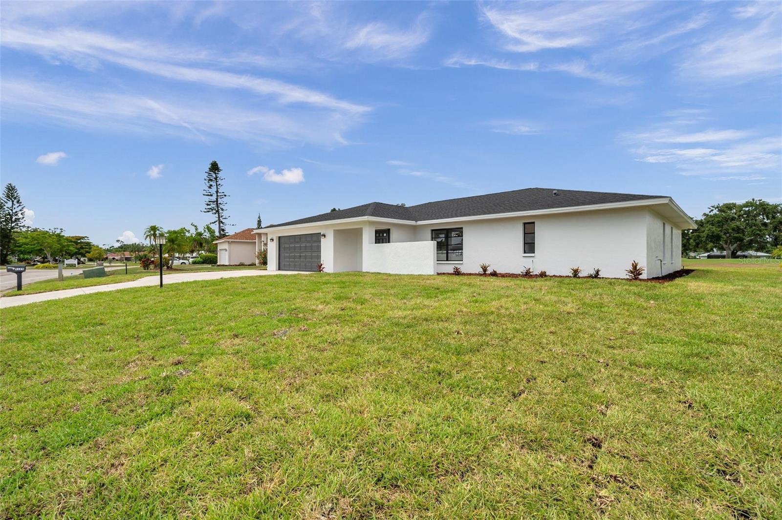 Image 2 of 39 For 5125 Palm Aire Drive