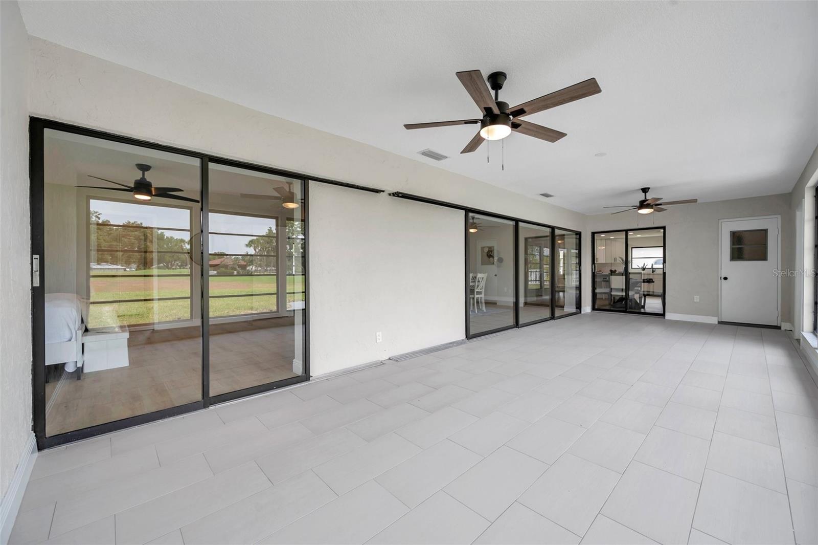 Image 32 of 39 For 5125 Palm Aire Drive