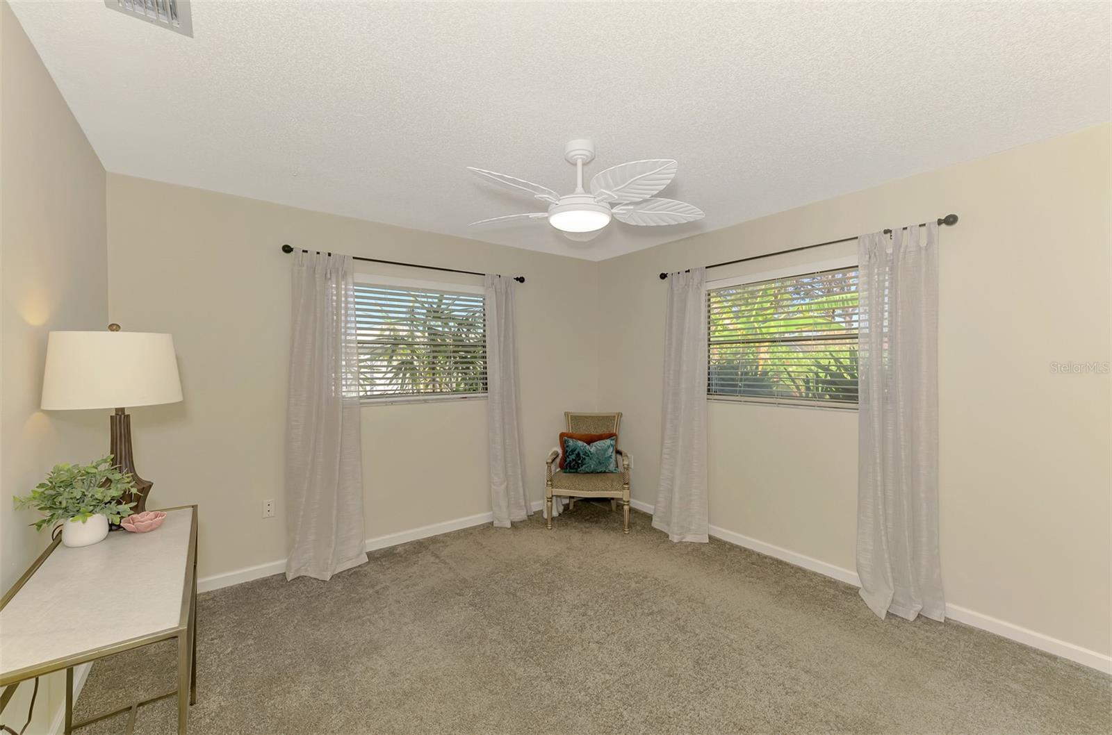 Image 28 of 40 For 2221 Pine View Circle