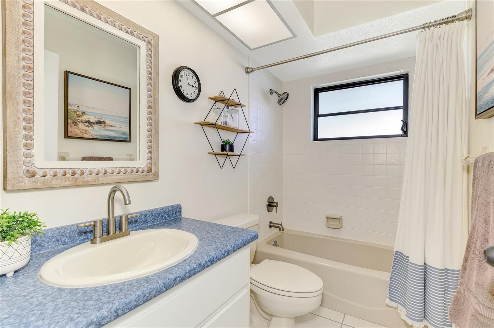 Image 30 of 40 For 2221 Pine View Circle