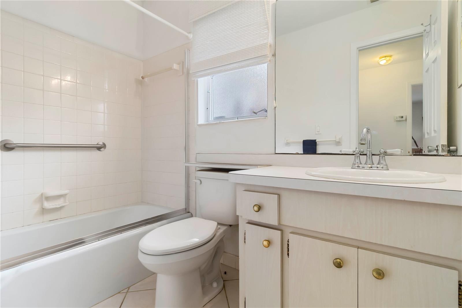 Image 17 of 32 For 5062 White Oak Court