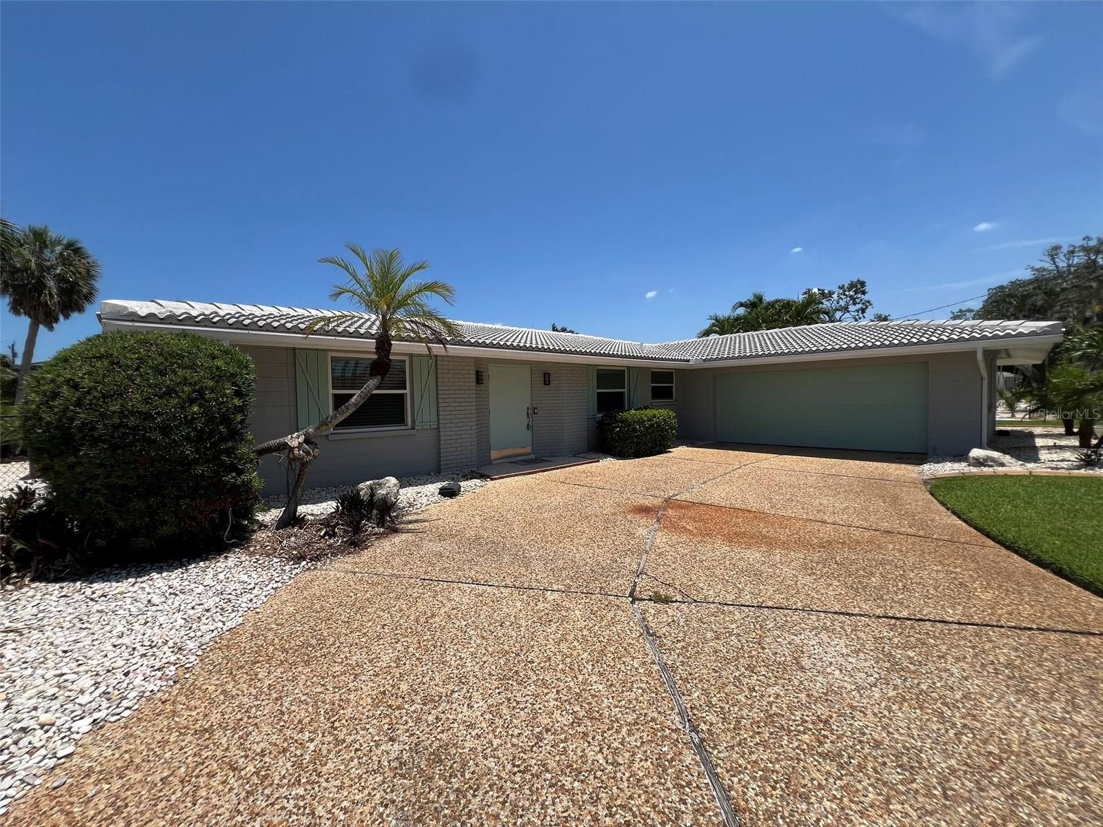 Details for 935 Contento St, SARASOTA, FL 34242