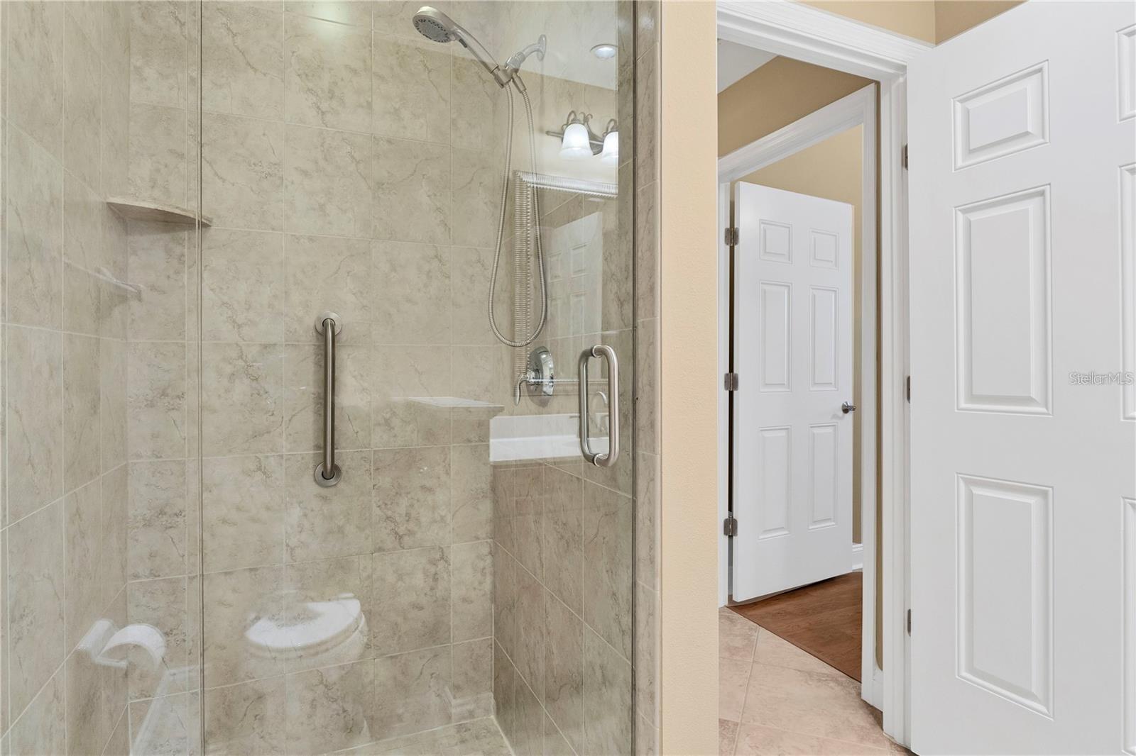 Image 21 of 28 For 7710 Lake Vista Court 203