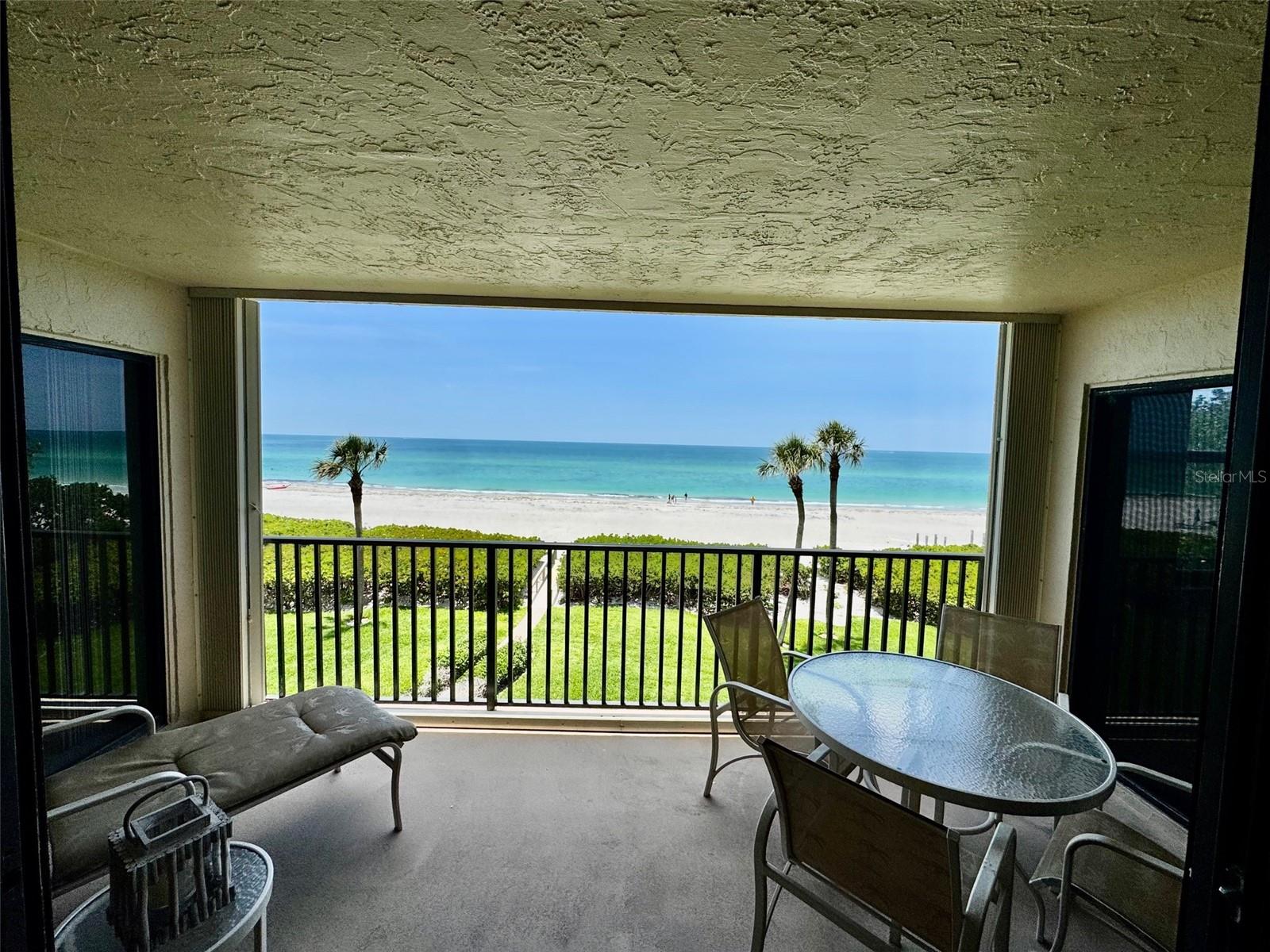 Image 8 of 26 For 2675 Gulf Of Mexico Drive 203