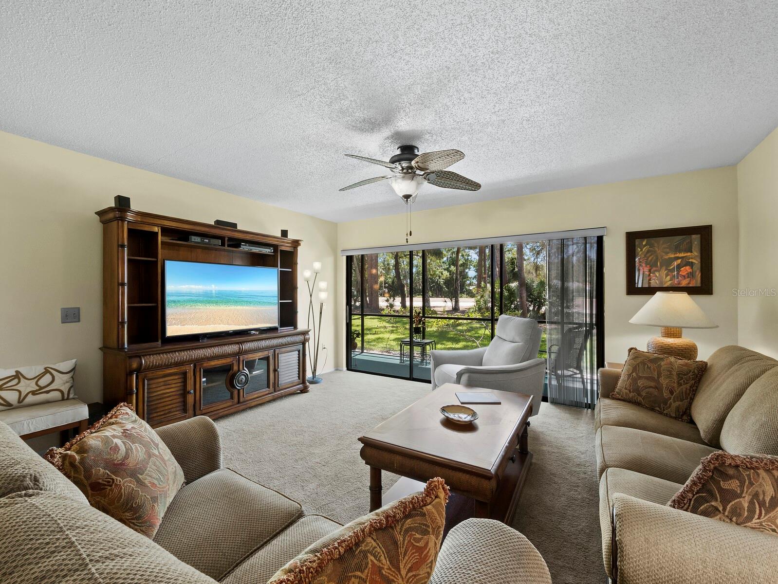 Image 12 of 67 For 6110 Country Club Way 102