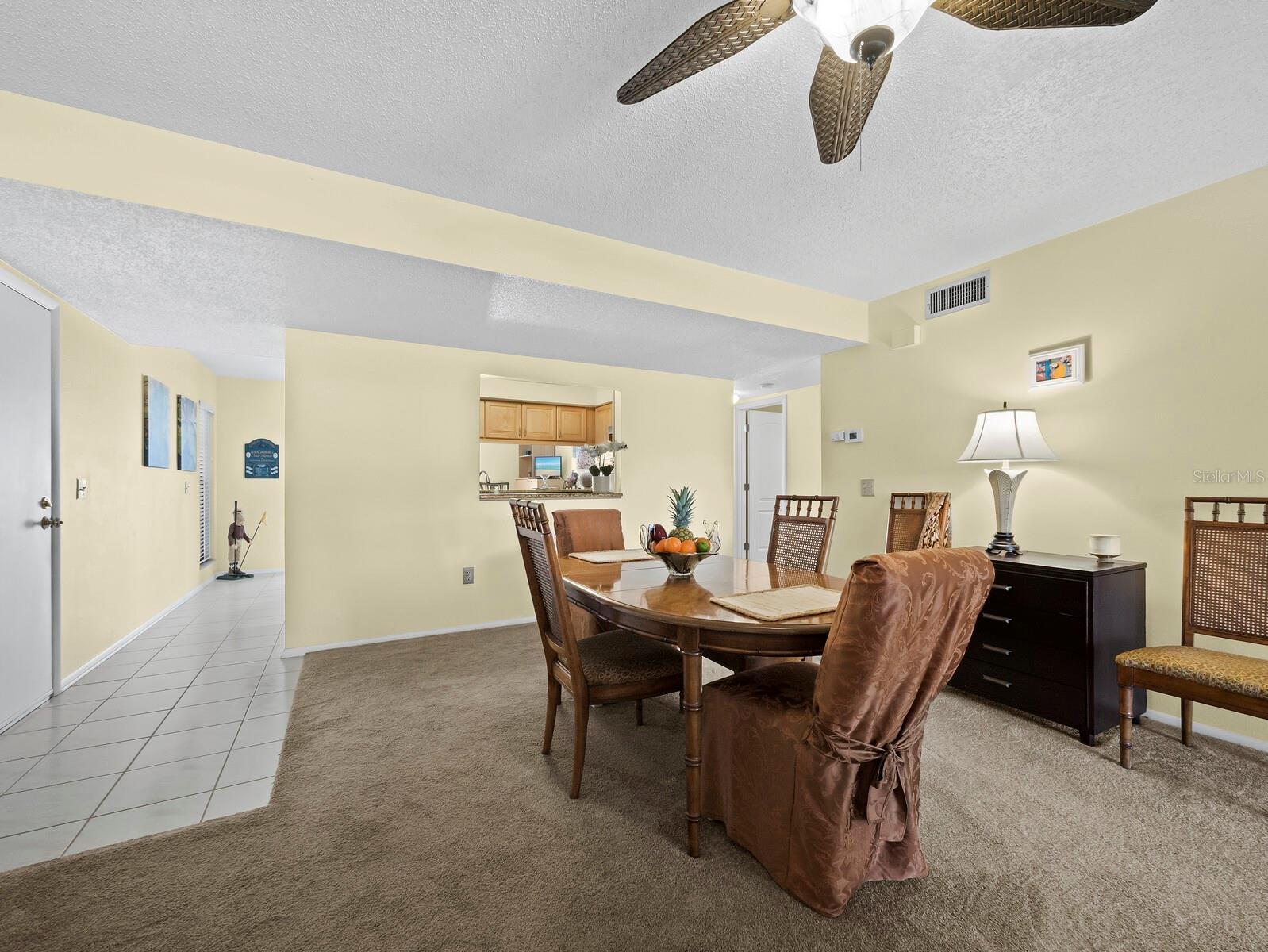 Image 17 of 67 For 6110 Country Club Way 102