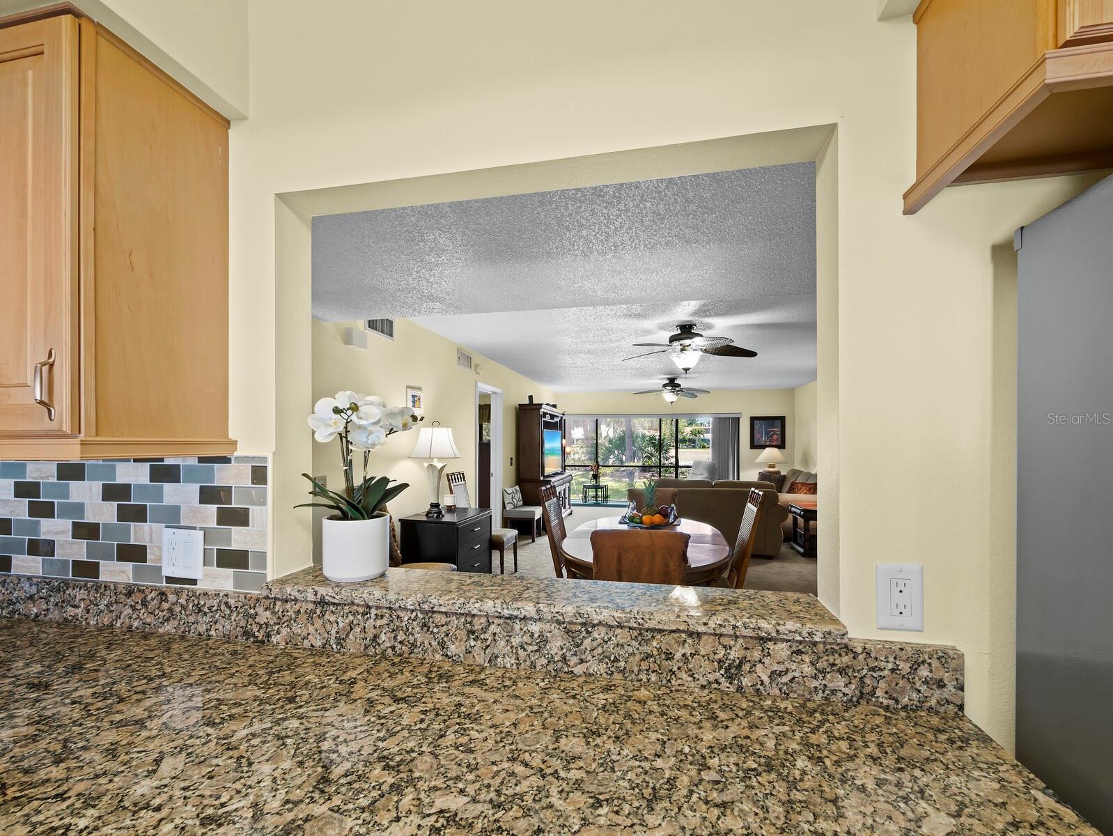 Image 20 of 67 For 6110 Country Club Way 102