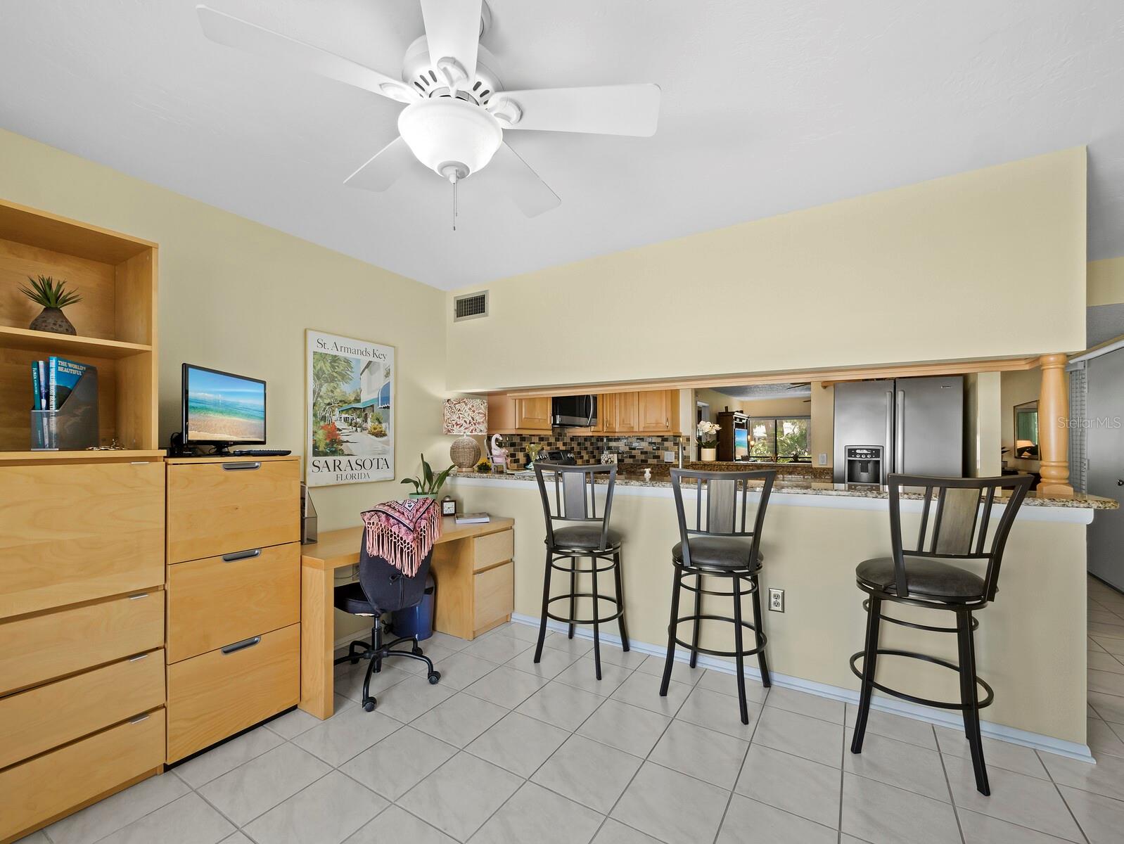 Image 22 of 67 For 6110 Country Club Way 102