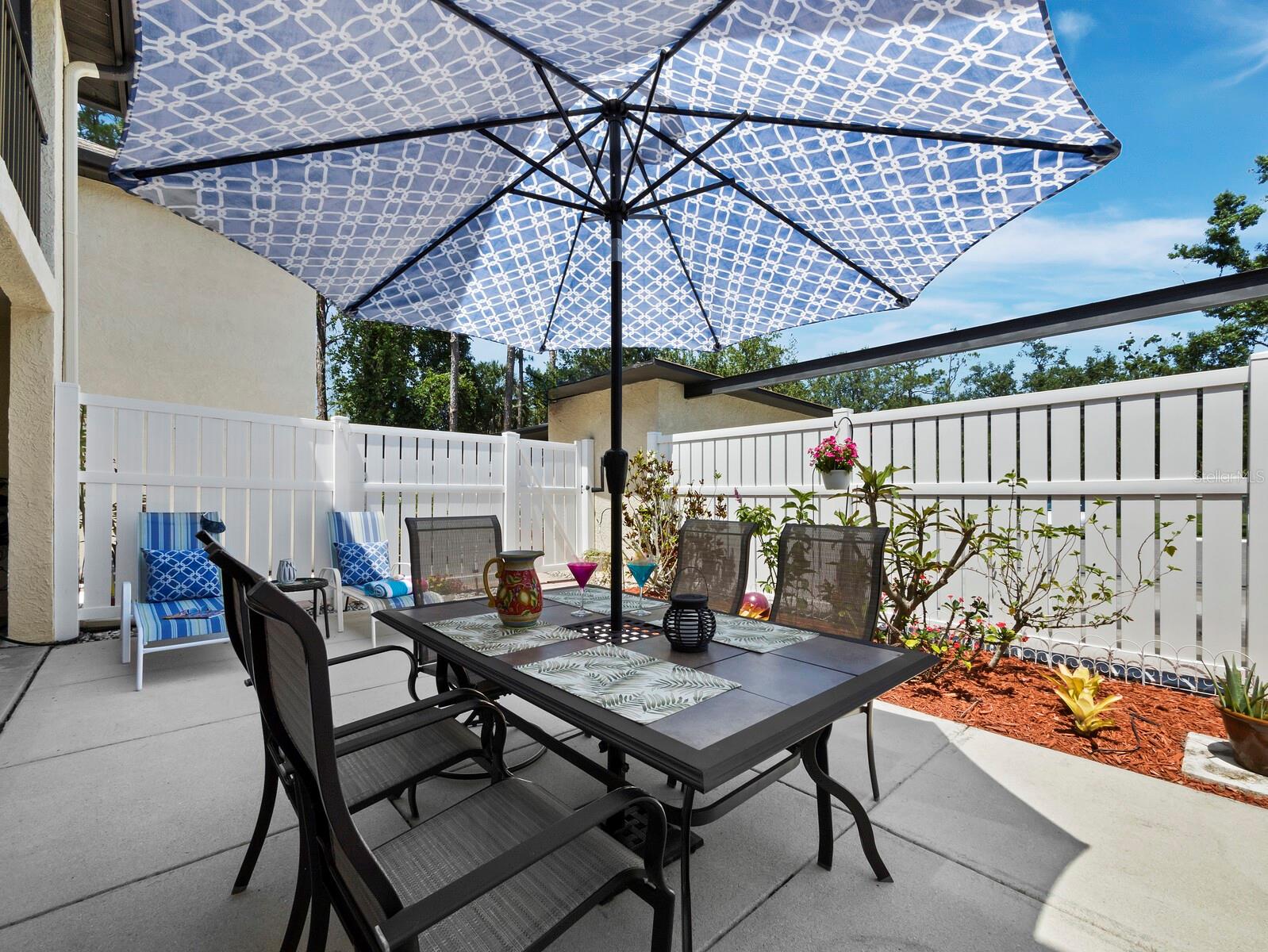 Image 26 of 67 For 6110 Country Club Way 102