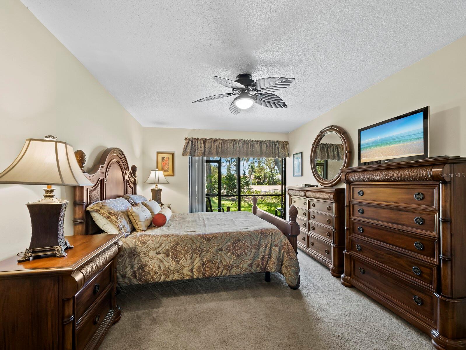 Image 32 of 67 For 6110 Country Club Way 102