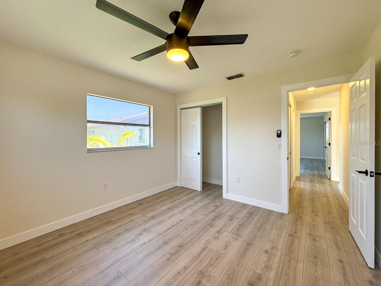 Image 24 of 44 For 2420 16th Street W