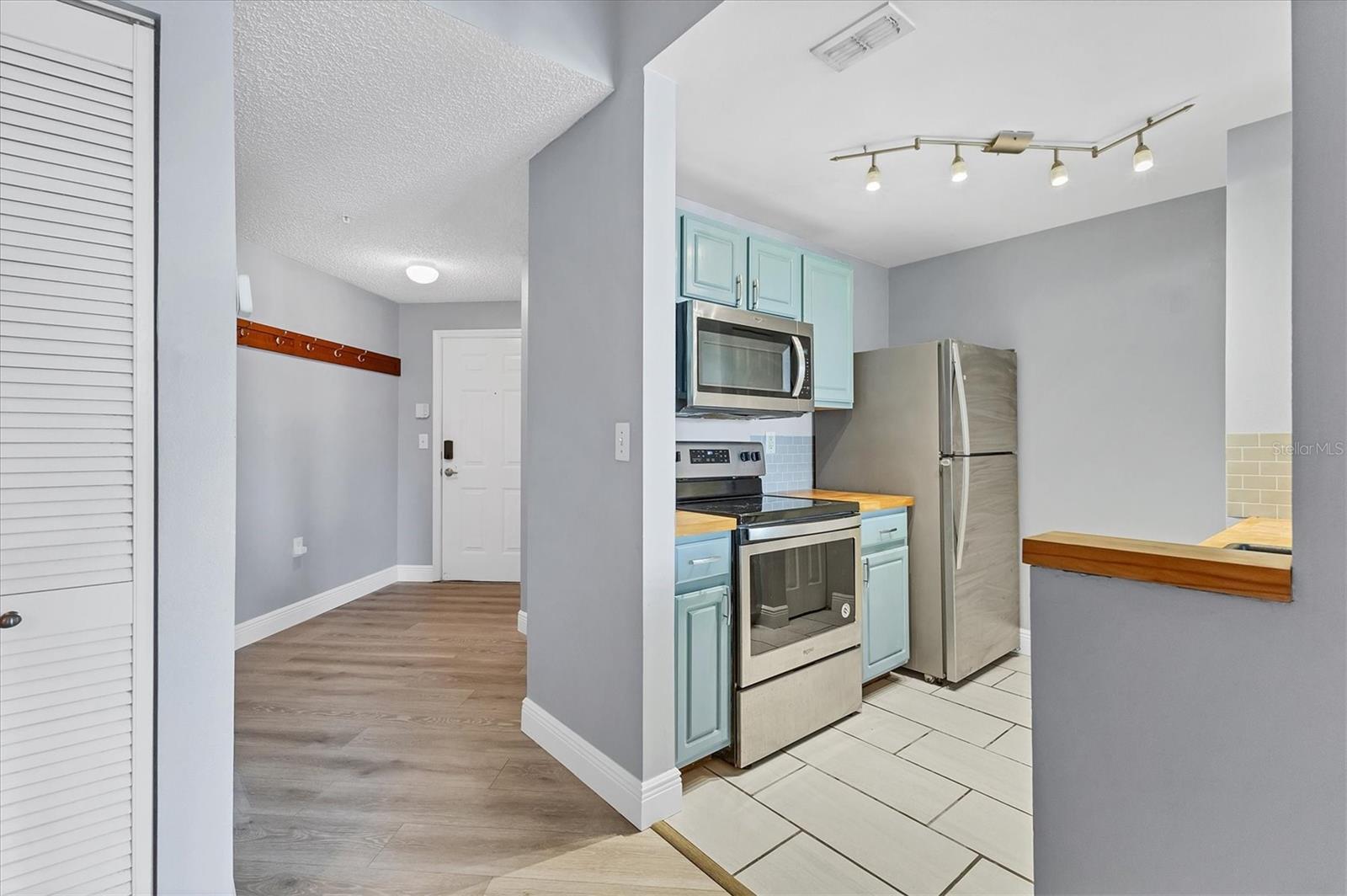 Image 10 of 54 For 5552 Bentgrass Drive 7-301