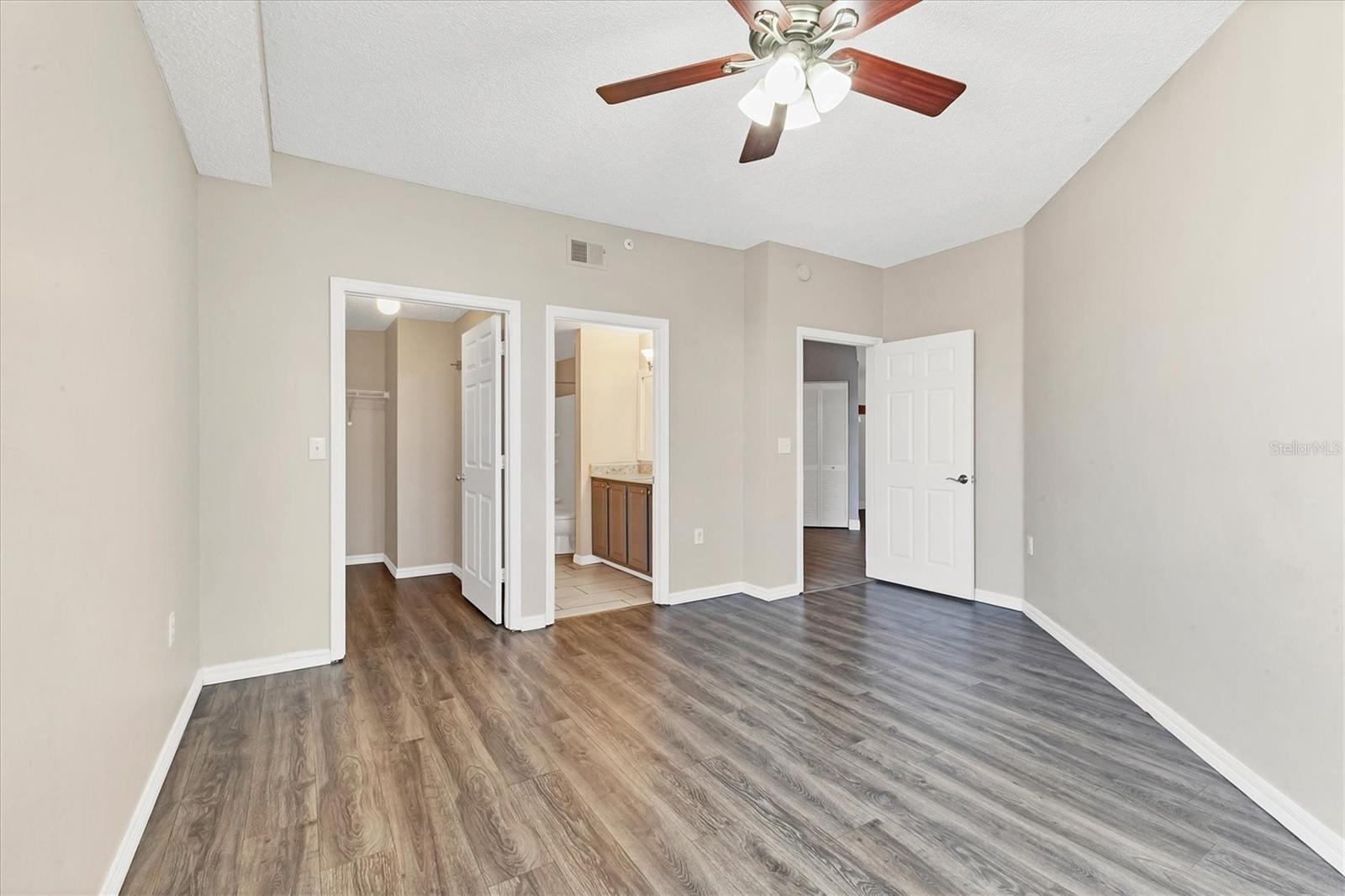 Image 18 of 54 For 5552 Bentgrass Drive 7-301