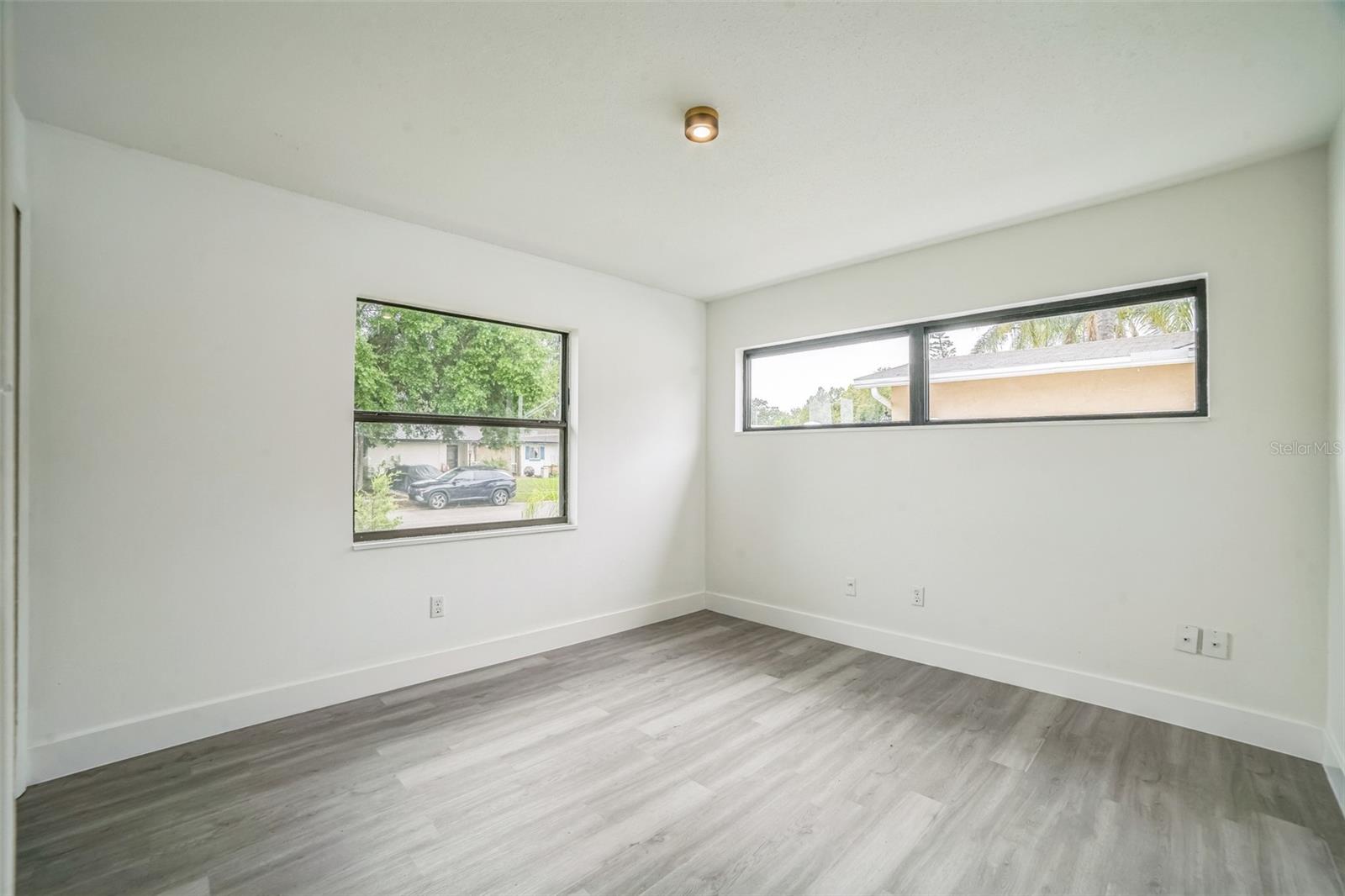 Image 15 of 30 For 7331 Blue Jacket Place W