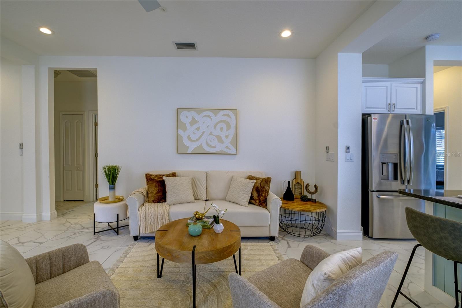 Listing photo id 19 for 3631 Shimmering Oaks Drive