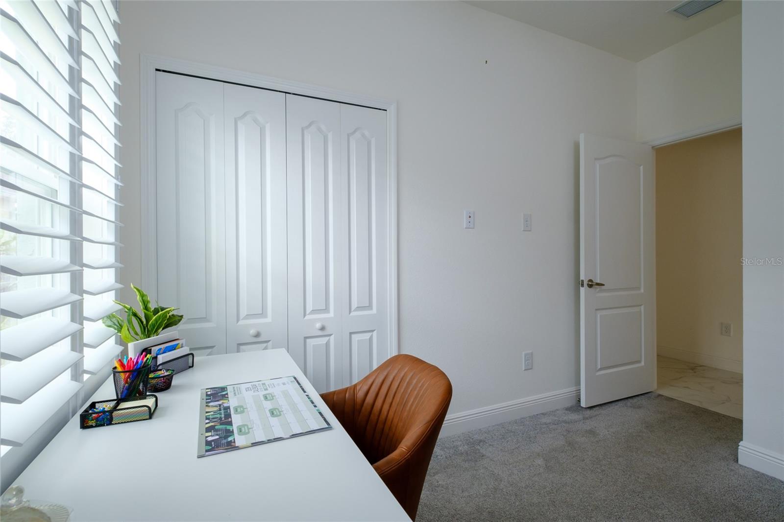Listing photo id 31 for 3631 Shimmering Oaks Drive