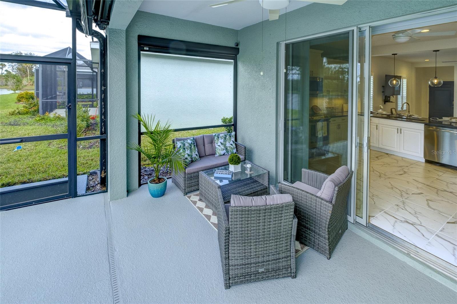 Listing photo id 36 for 3631 Shimmering Oaks Drive