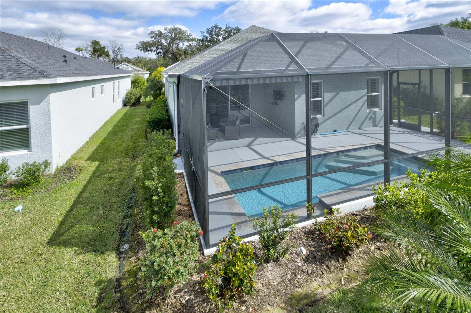 Listing photo id 39 for 3631 Shimmering Oaks Drive