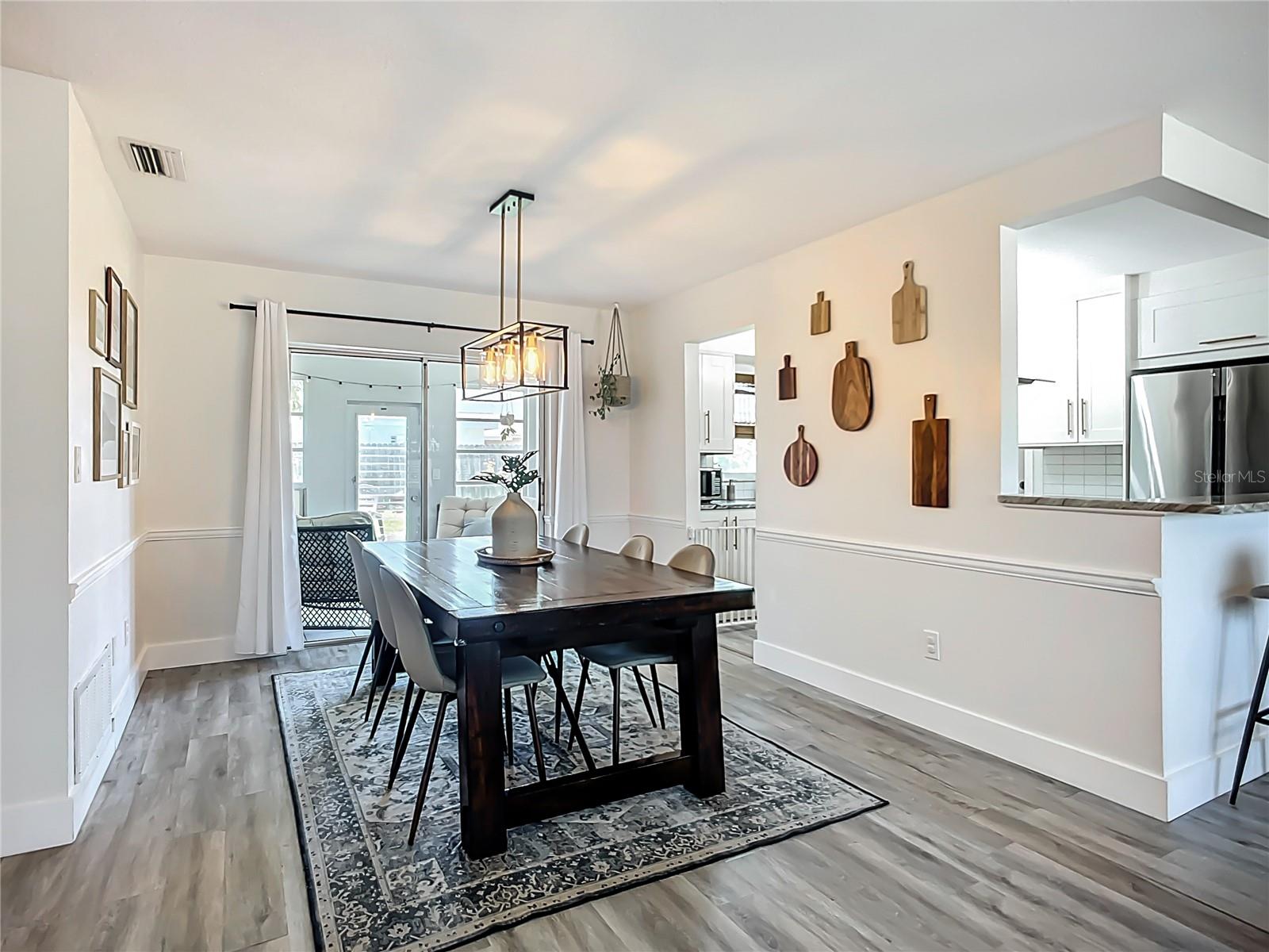 Image 10 of 36 For 2801 21st Avenue W