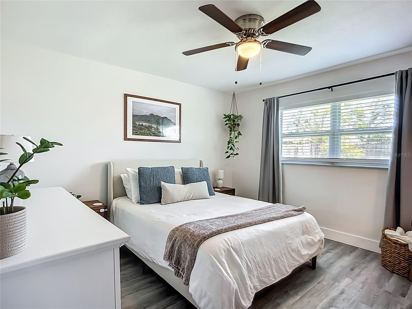 Image 18 of 36 For 2801 21st Avenue W