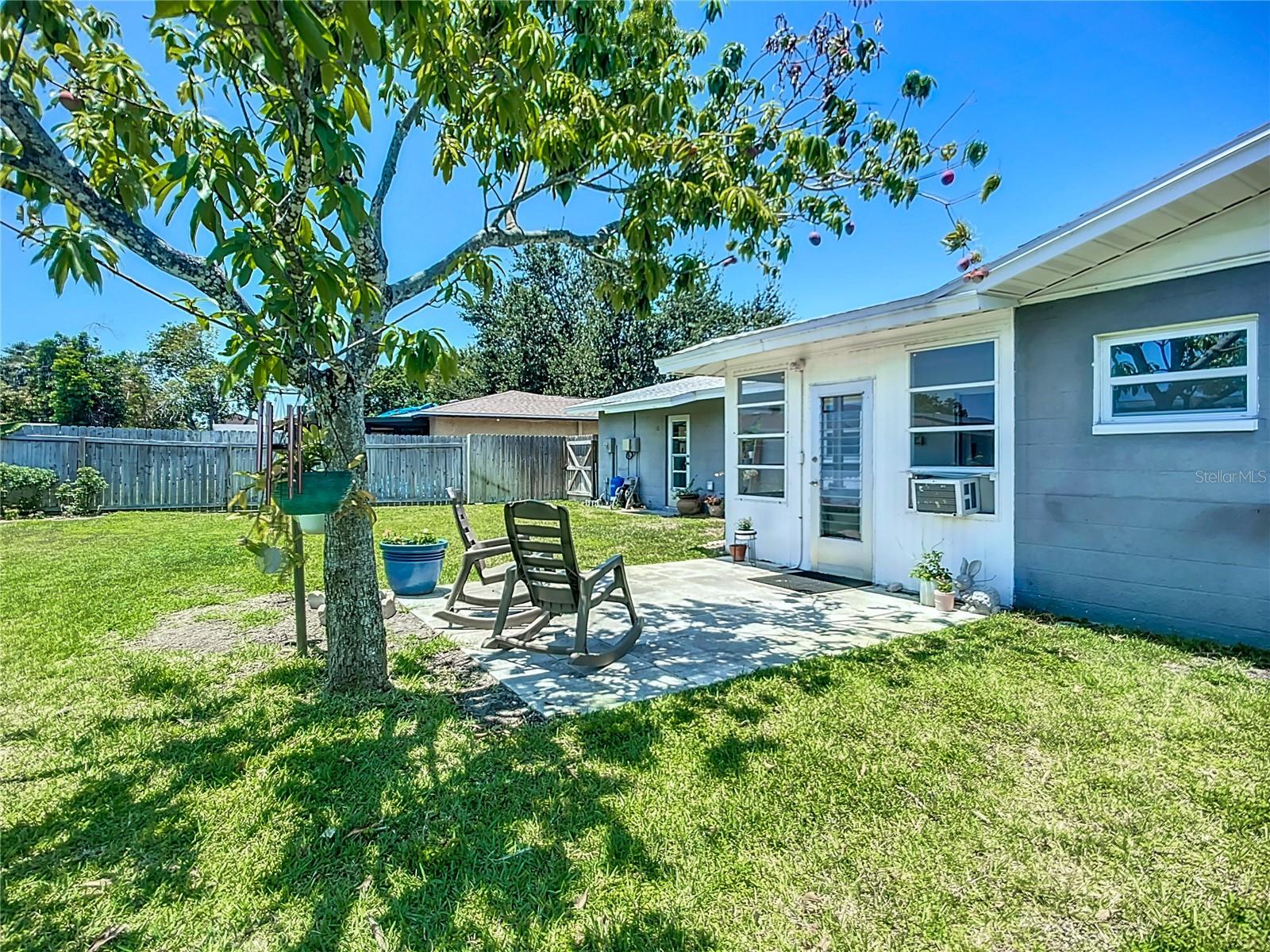 Image 30 of 36 For 2801 21st Avenue W