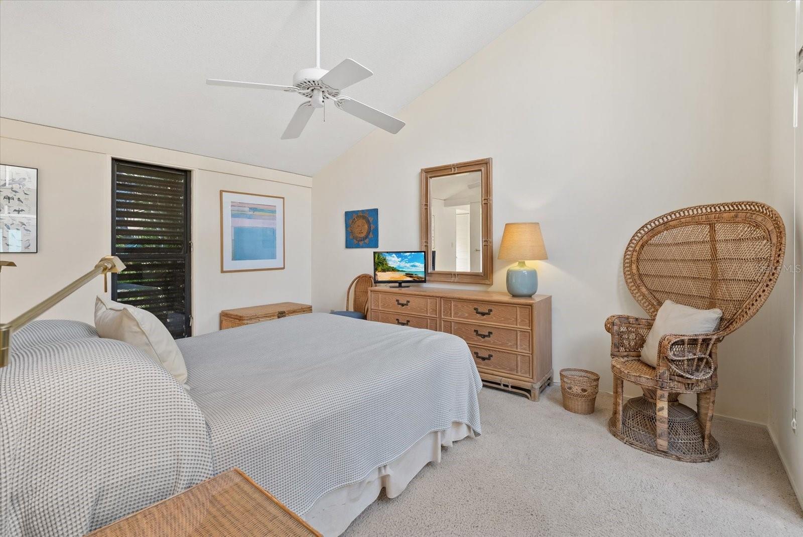 Image 23 of 51 For 35 Sandy Cove Road 2a