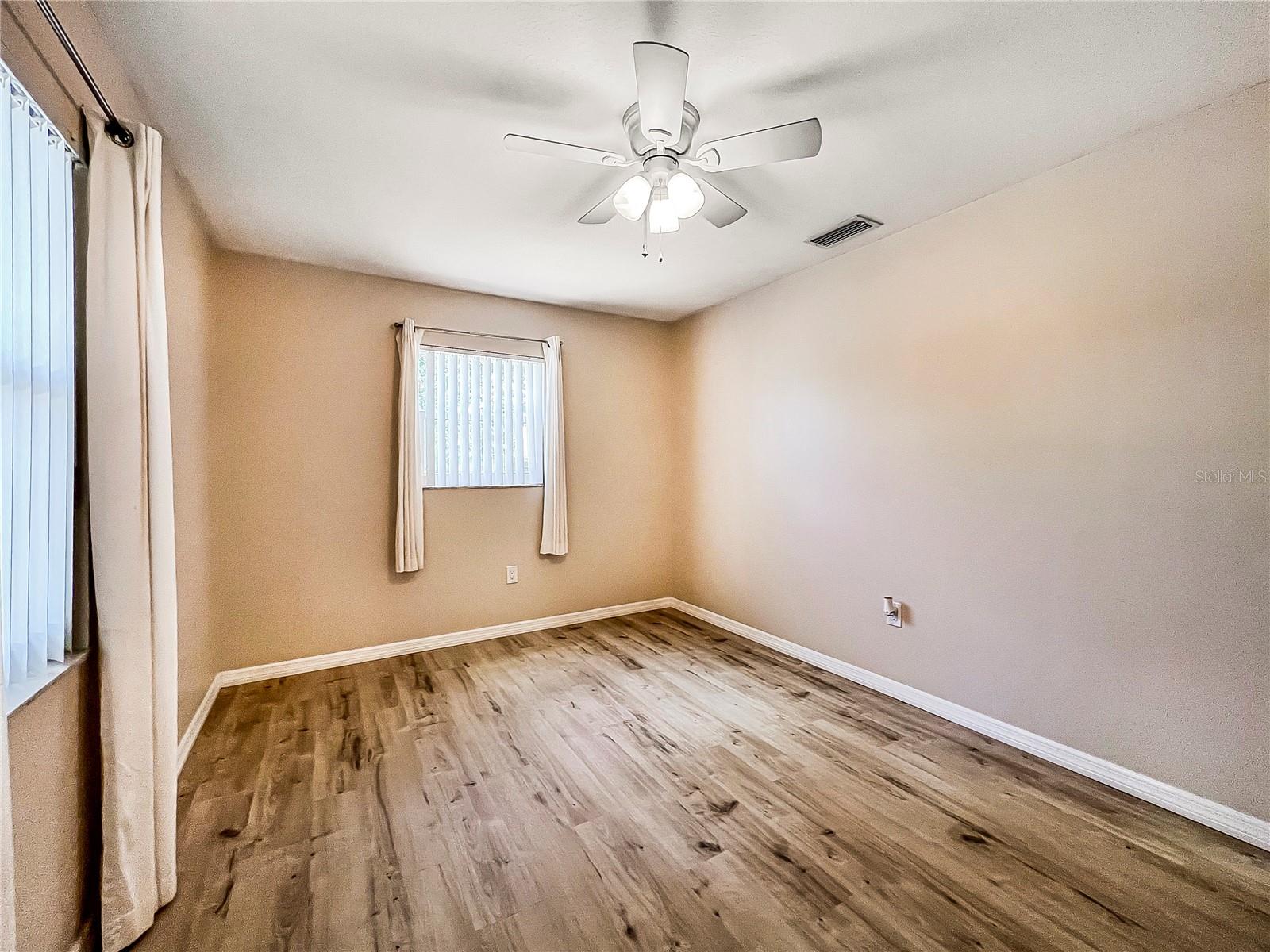 Image 11 of 26 For 503 59th Street Nw