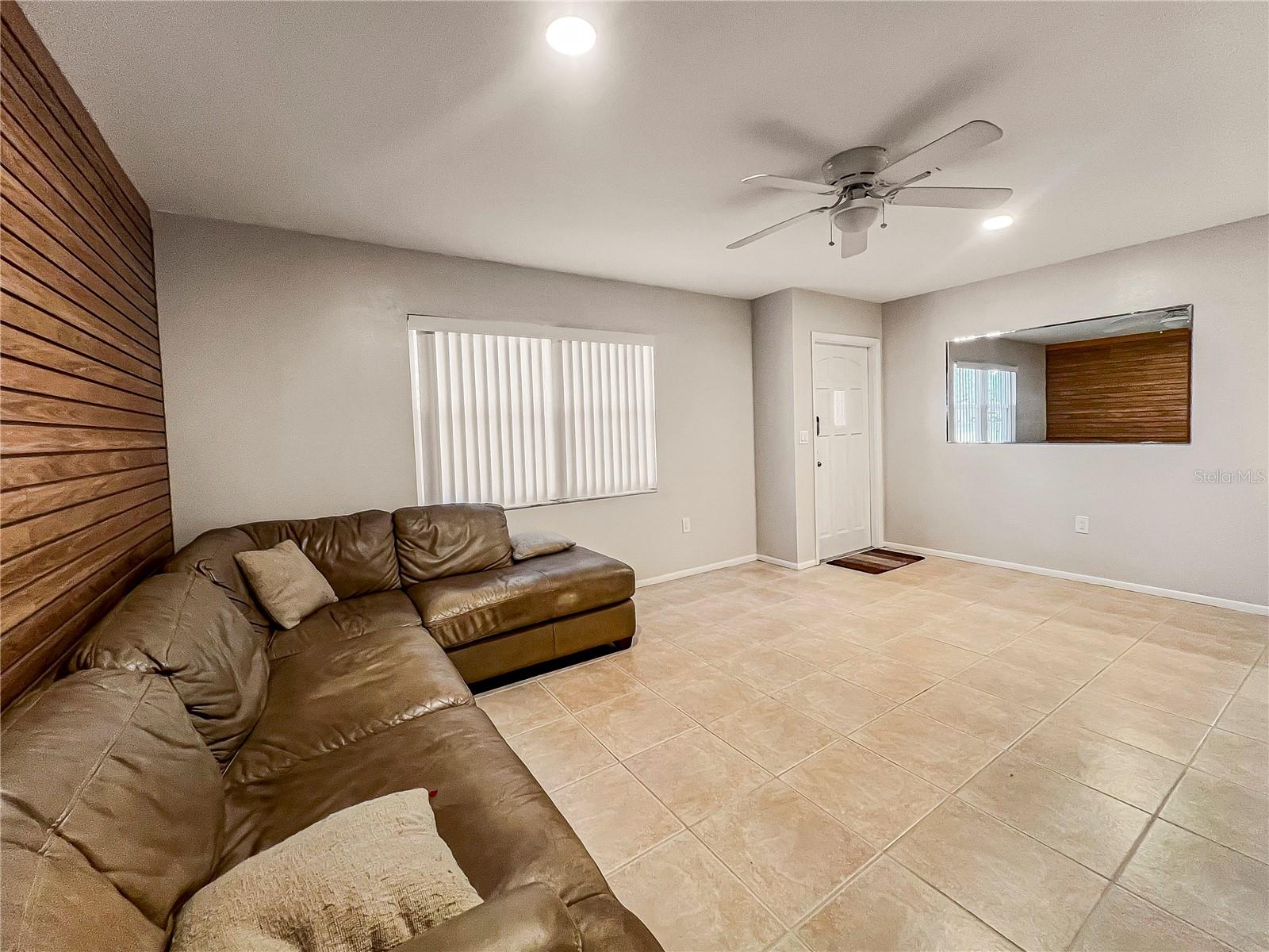 Image 4 of 26 For 503 59th Street Nw