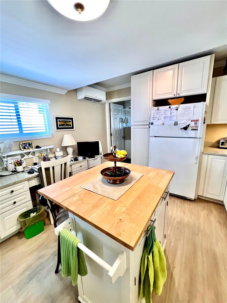 Image 7 of 30 For 72 4th Avenue 72