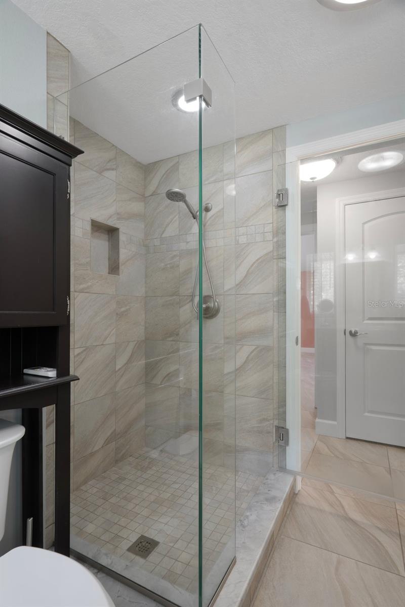 Listing photo id 30 for 22063 Lake Lindsey Road