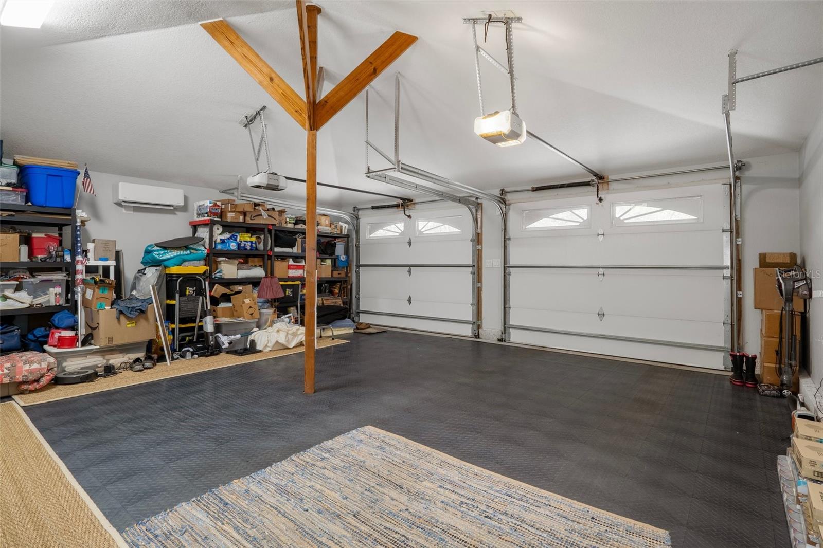 Listing photo id 39 for 22063 Lake Lindsey Road