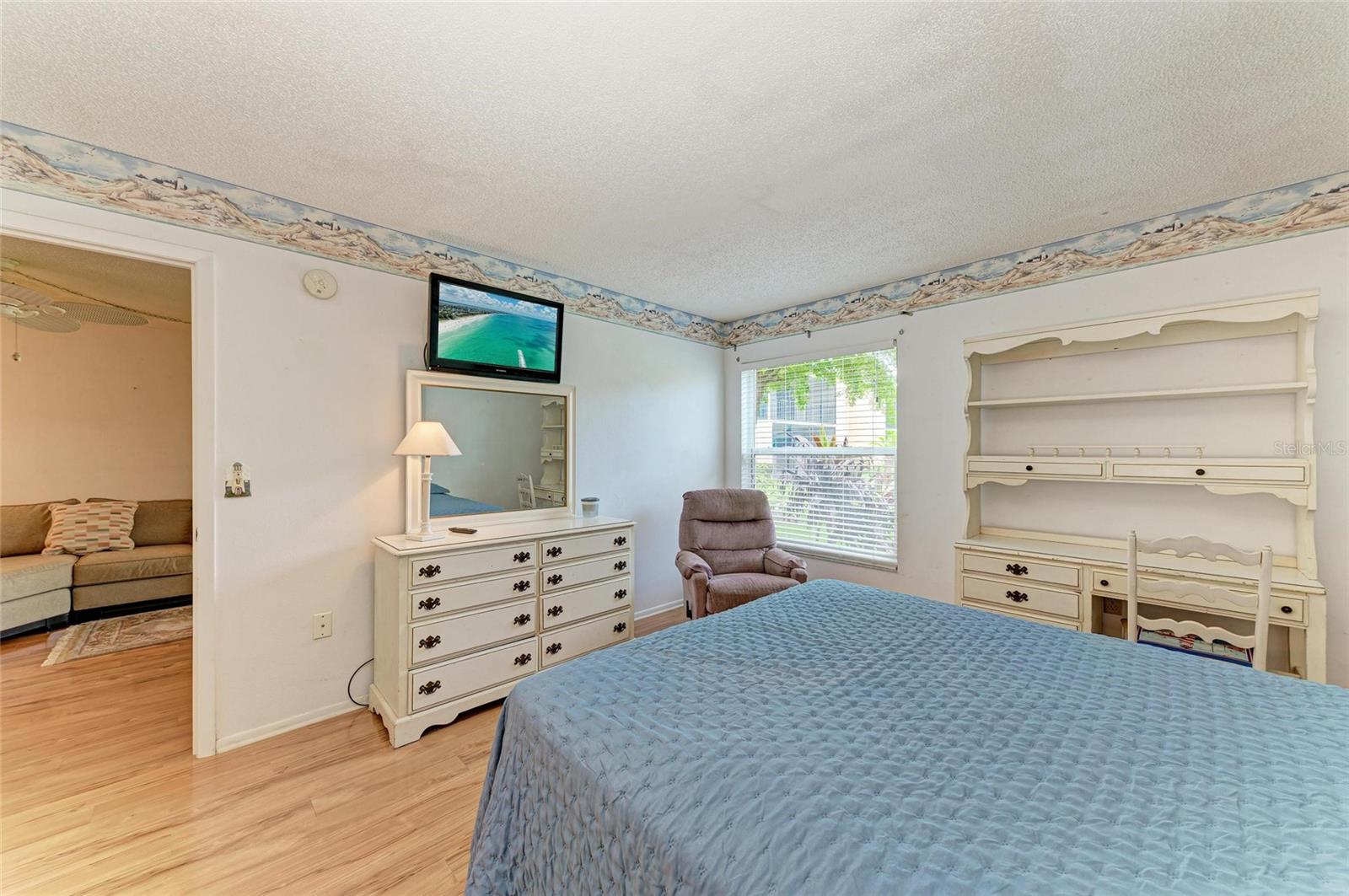 Image 19 of 37 For 6030 7th Avenue W 6030