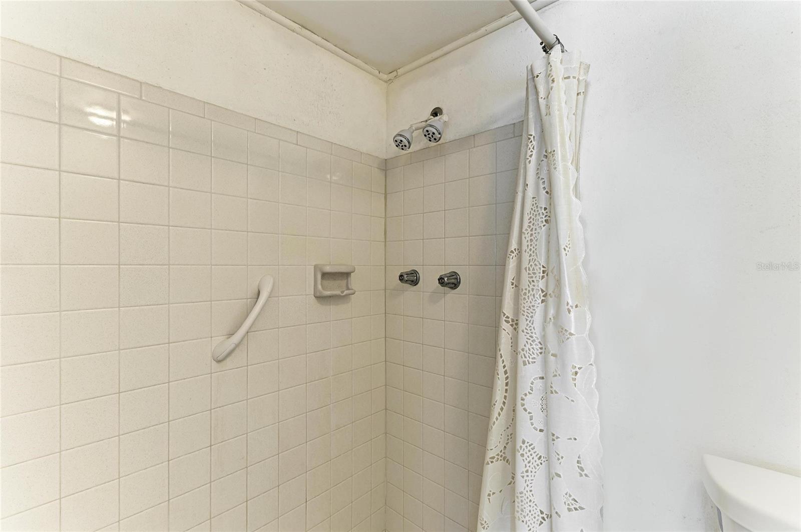 Image 23 of 37 For 6030 7th Avenue W 6030