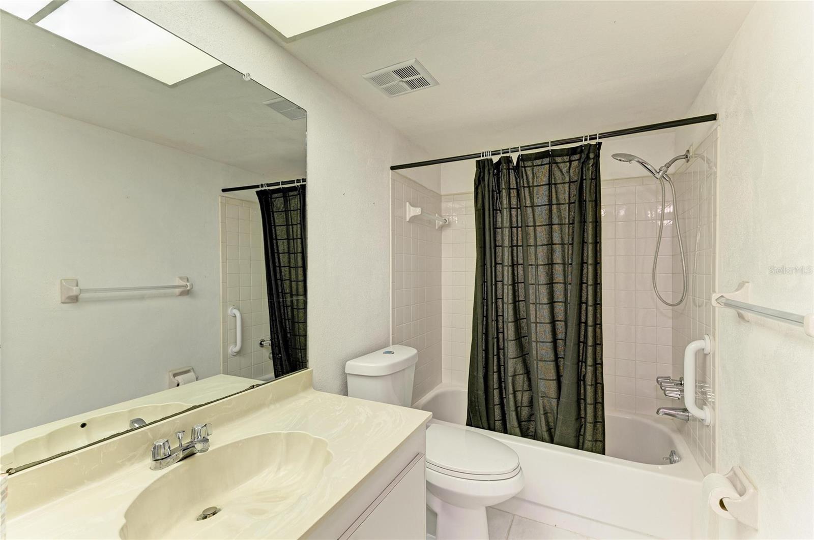 Image 27 of 37 For 6030 7th Avenue W 6030