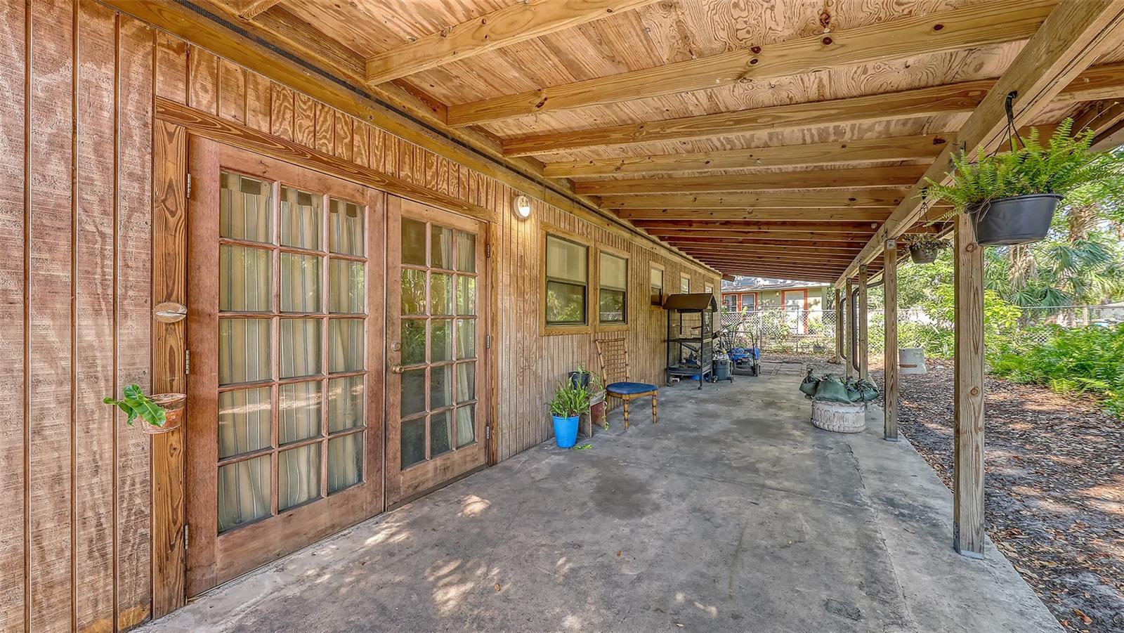 Image 3 of 69 For 4122 Old Bradenton Road