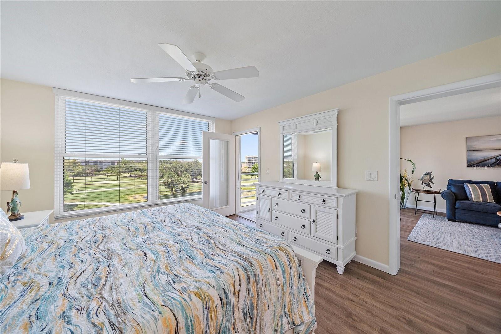 Image 11 of 46 For 4570 Pinebrook Circle 508