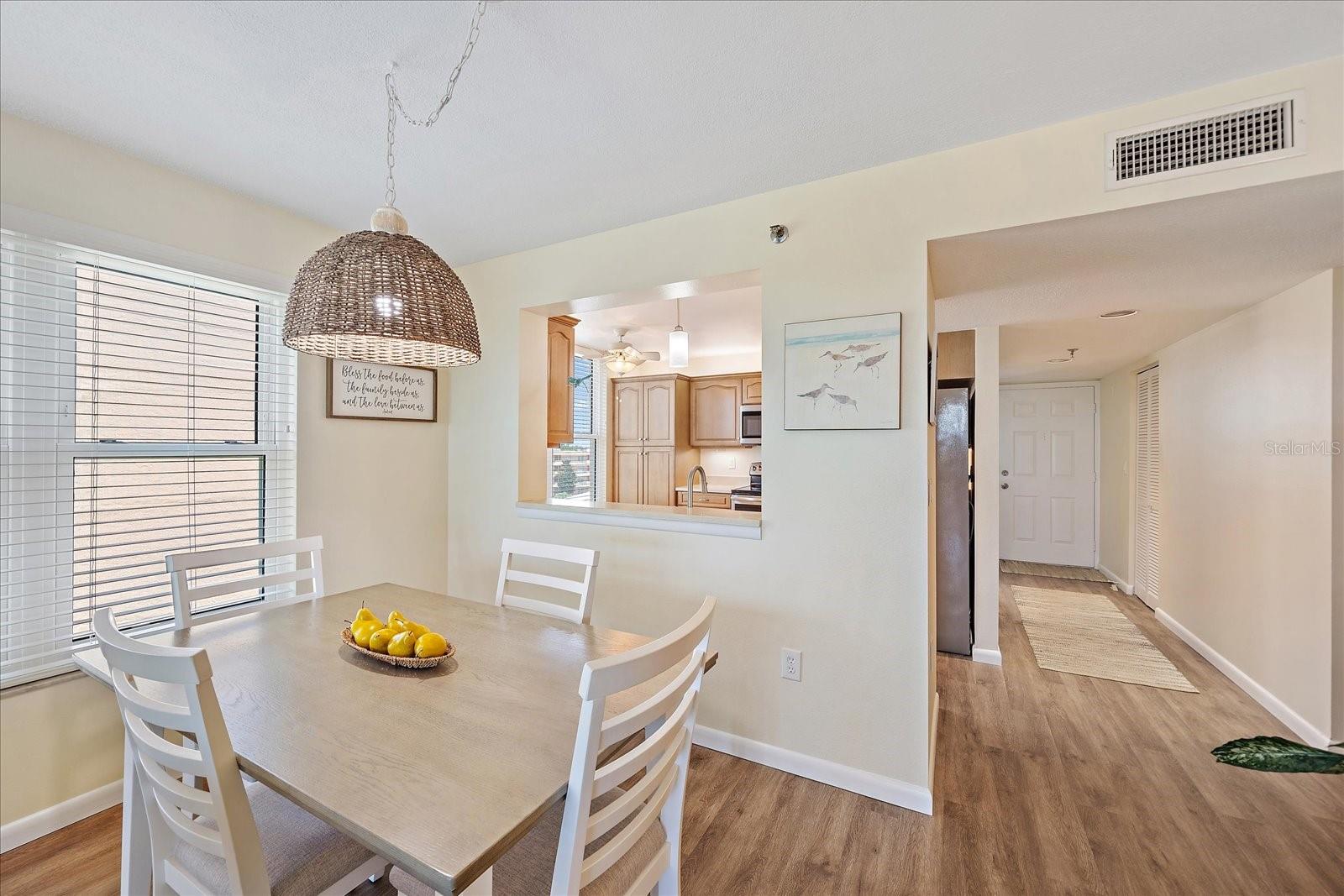 Image 23 of 46 For 4570 Pinebrook Circle 508