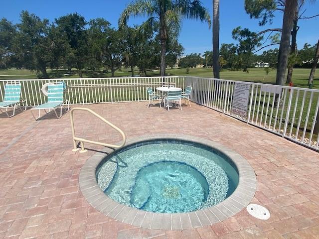 Image 39 of 46 For 4570 Pinebrook Circle 508