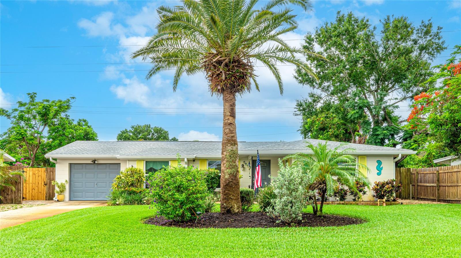 Details for 5603 1st Avenue Dr Nw, BRADENTON, FL 34209