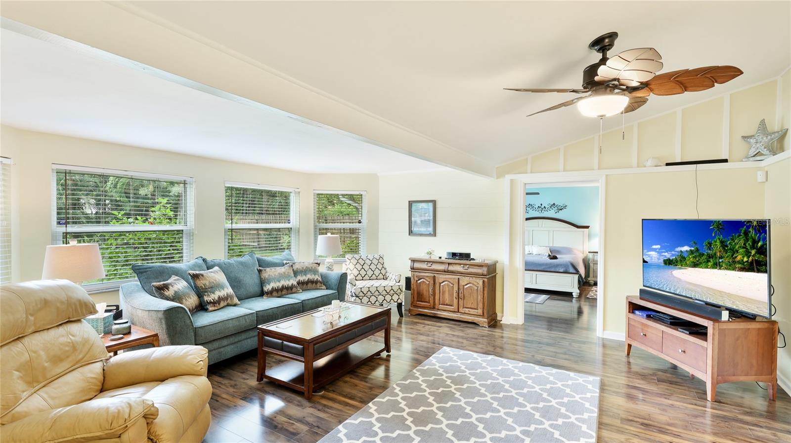 Image 7 of 31 For 5603 1st Avenue Dr Nw