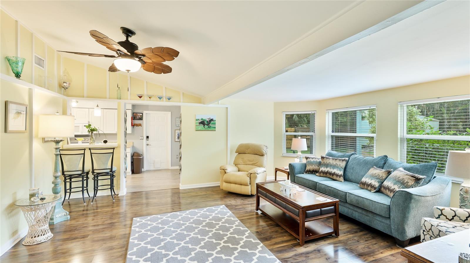 Image 8 of 31 For 5603 1st Avenue Dr Nw