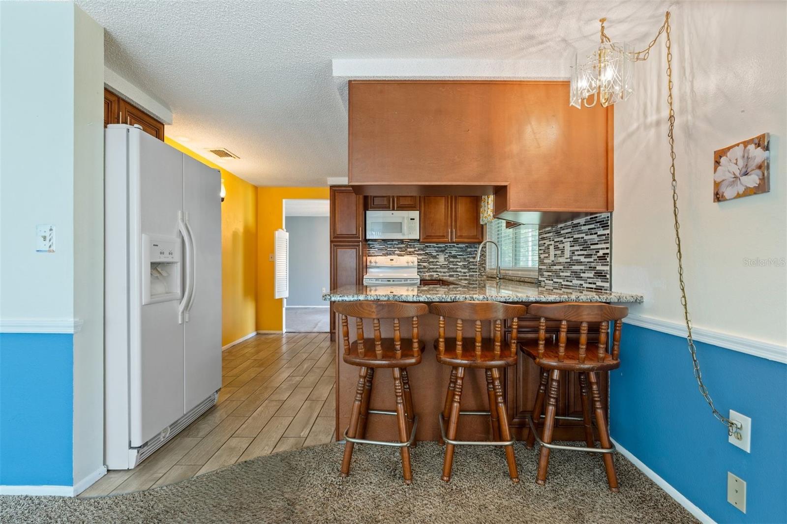 Image 12 of 27 For 8413 Lincolnshire Drive
