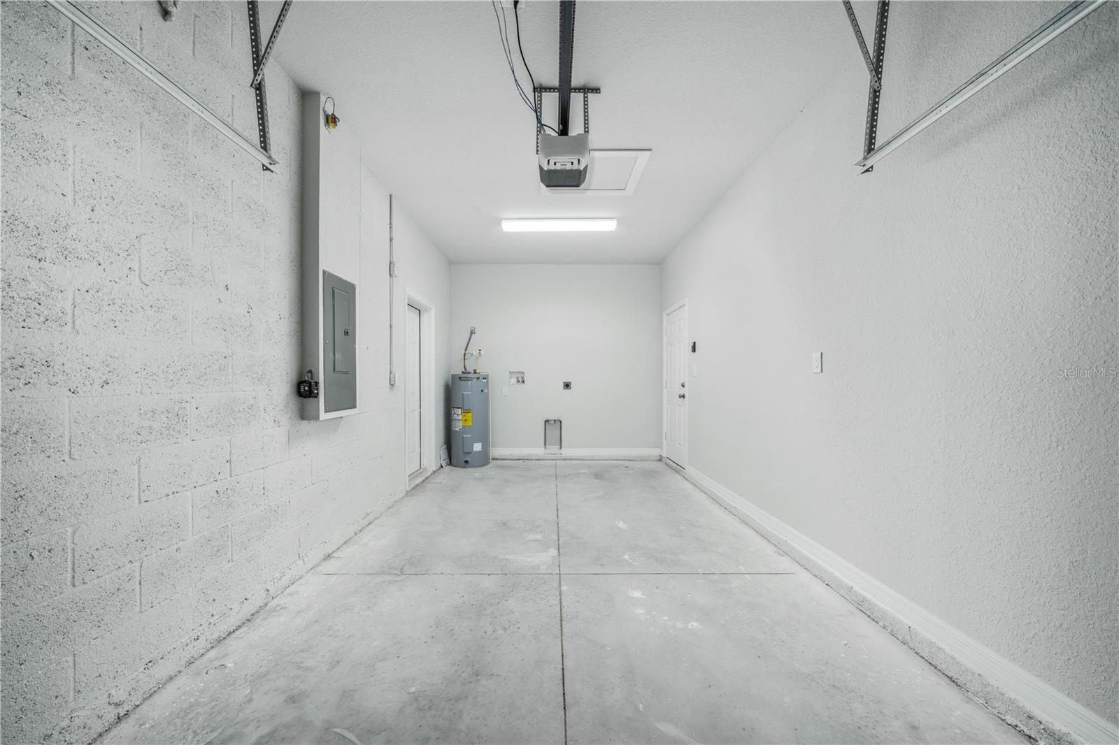 Image 12 of 61 For 703 Salamanca Court