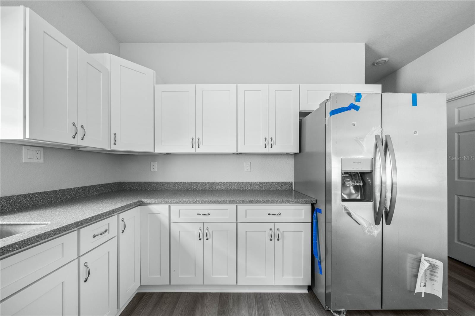 Image 14 of 61 For 703 Salamanca Court
