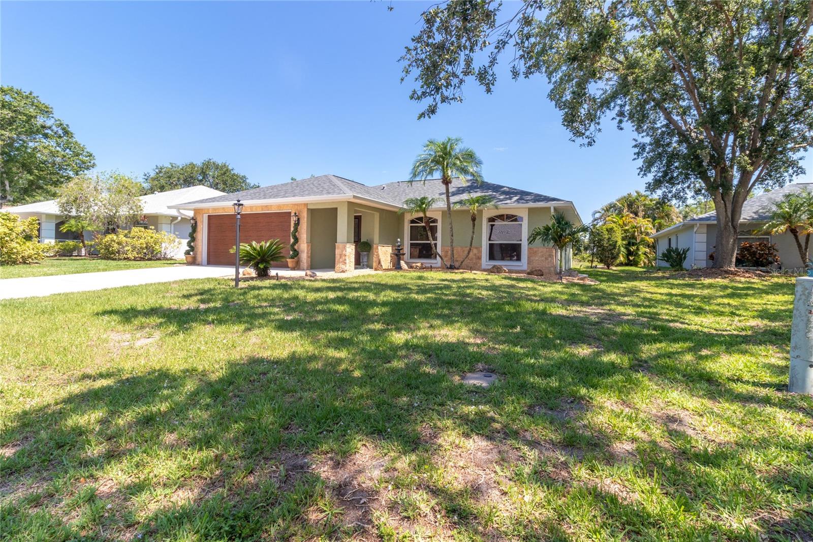 Image 20 of 73 For 4758 Breezy Pines Boulevard
