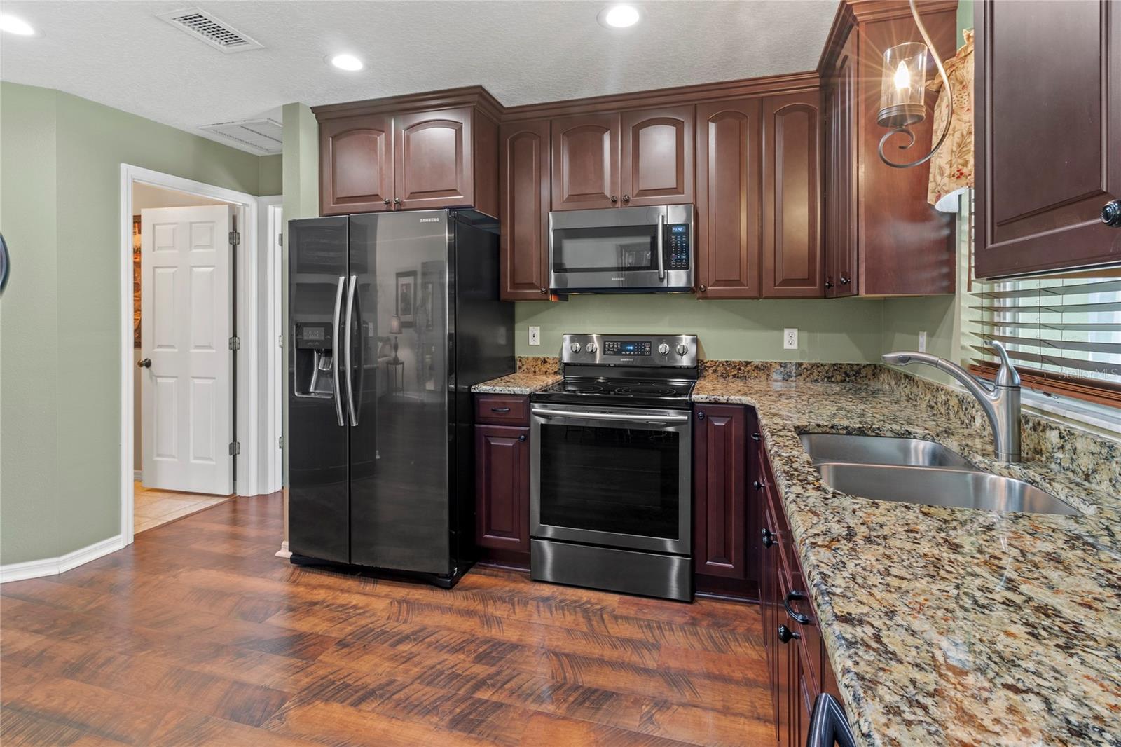 Image 47 of 73 For 4758 Breezy Pines Boulevard