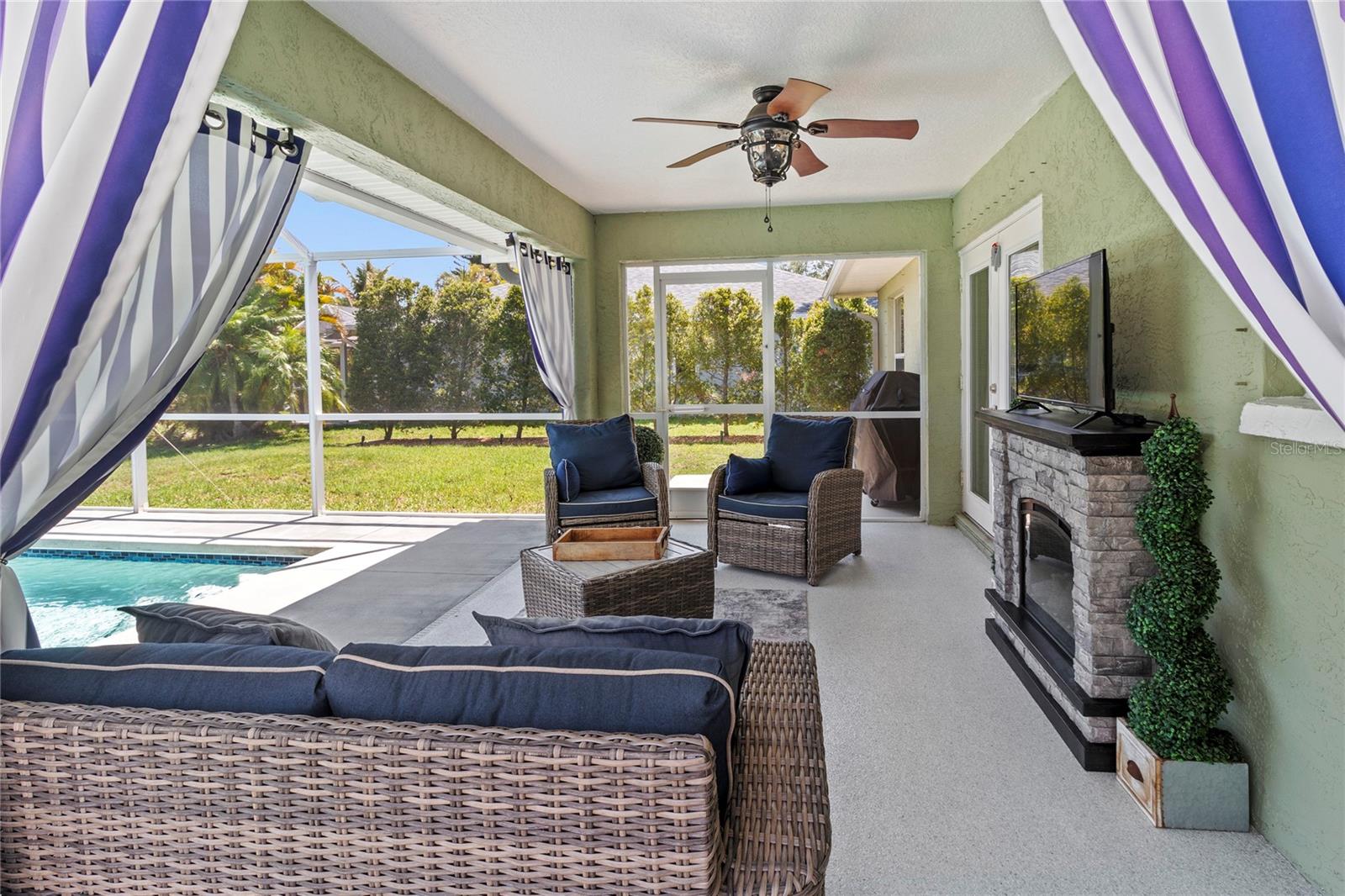 Image 50 of 73 For 4758 Breezy Pines Boulevard